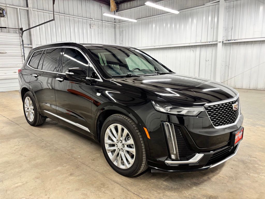 Pre-Owned 2022 Cadillac XT6 Premium Luxury 4D Sport Utility in