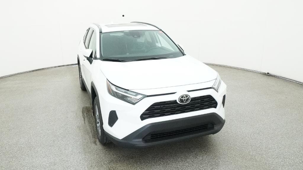 Thumbnail: 2025 Toyota RAV4 - 26