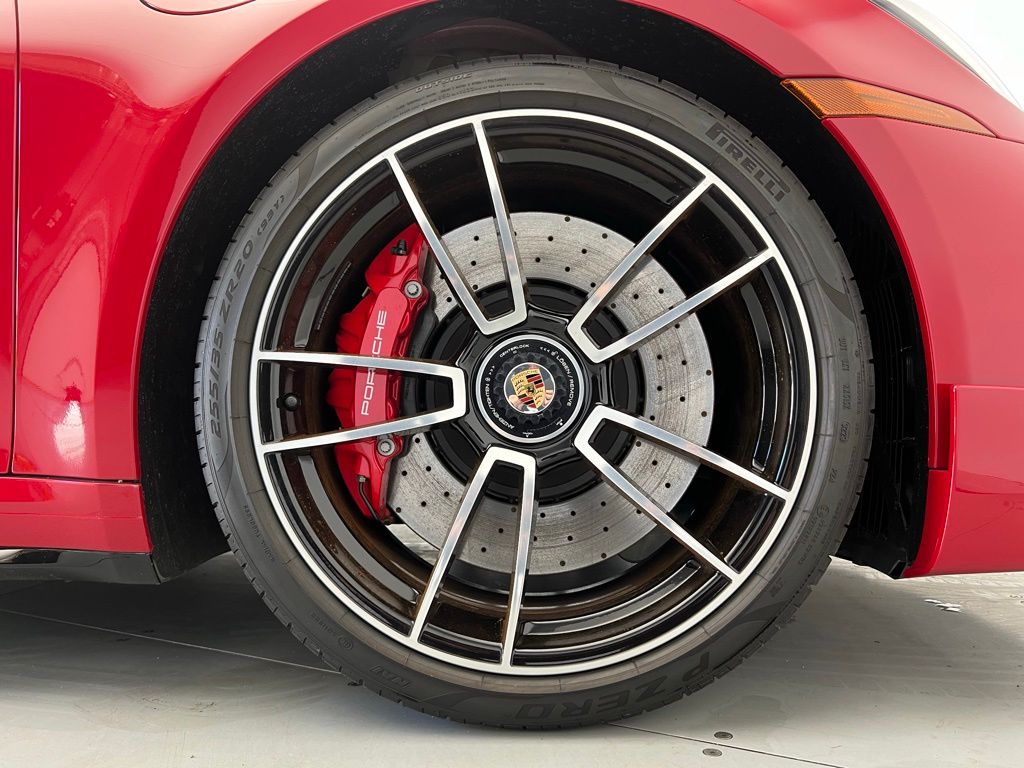 Thumbnail: 2024 Porsche 911 - 27