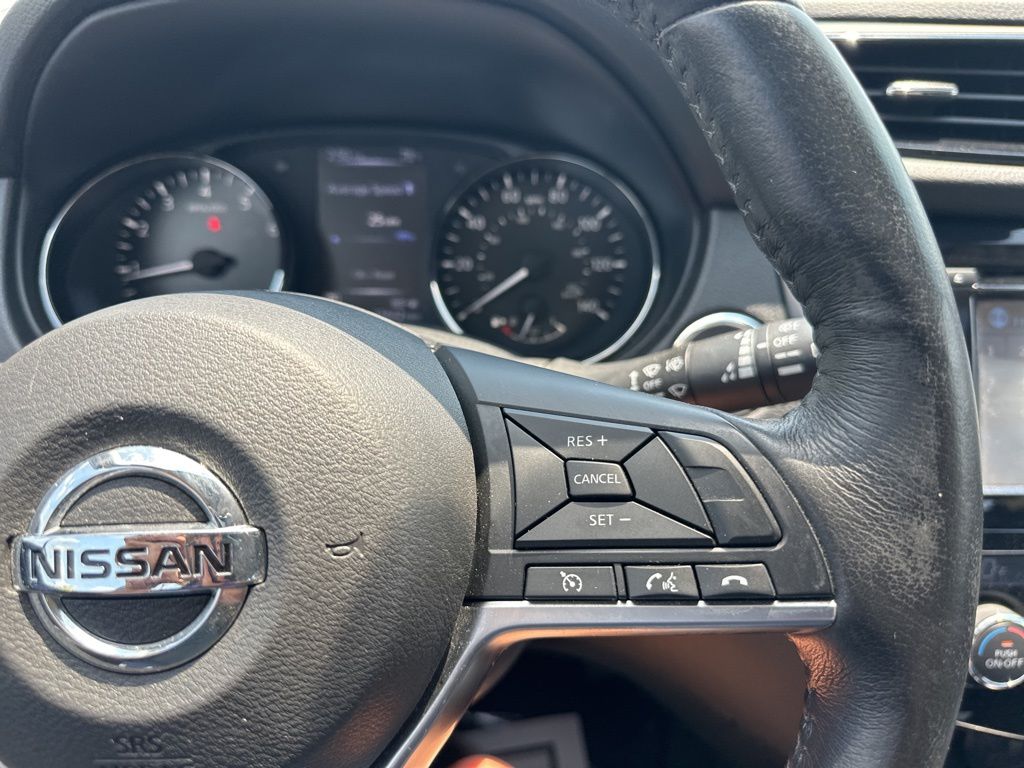 2017 Gun Metallic Nissan Rogue Sport SL FWD SUV