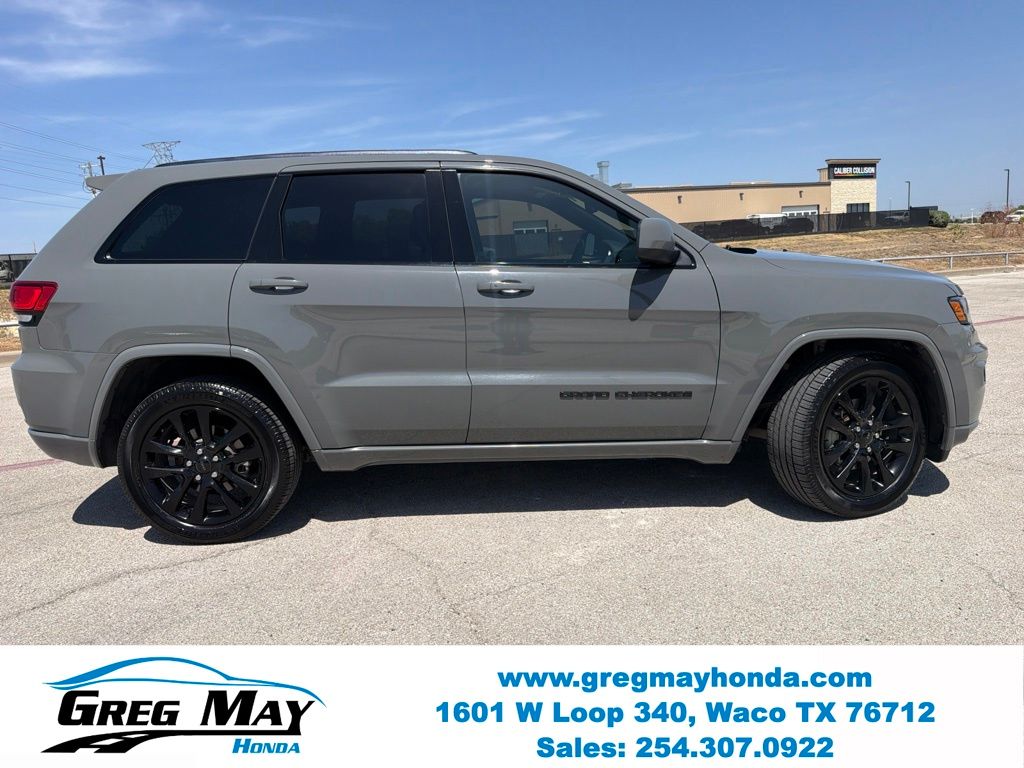 2019 Jeep Grand Cherokee Altitude - 1