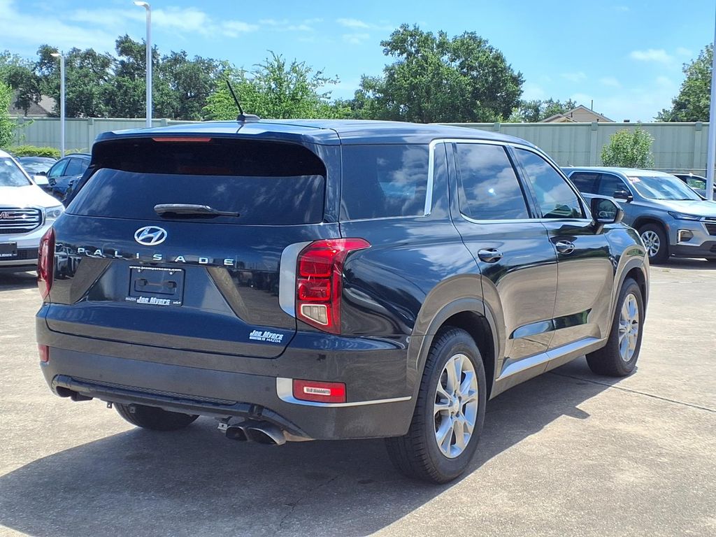 2020 Hyundai Palisade SE White at Genesis of Spring