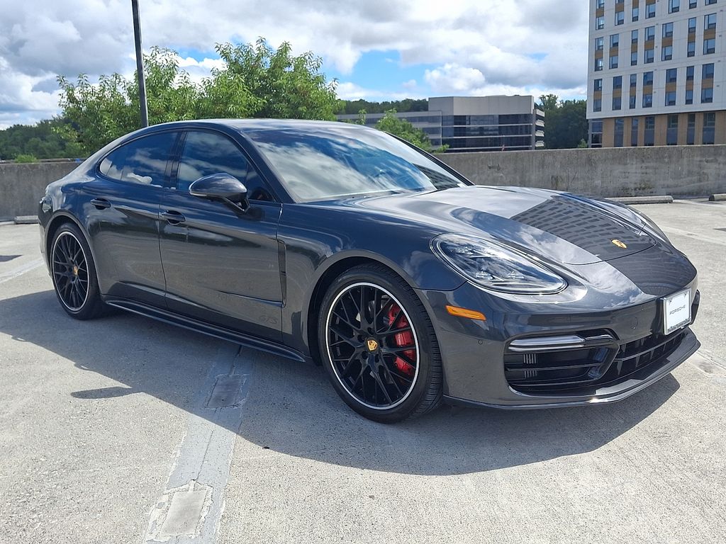 Thumbnail: 2019 Porsche Panamera - 7
