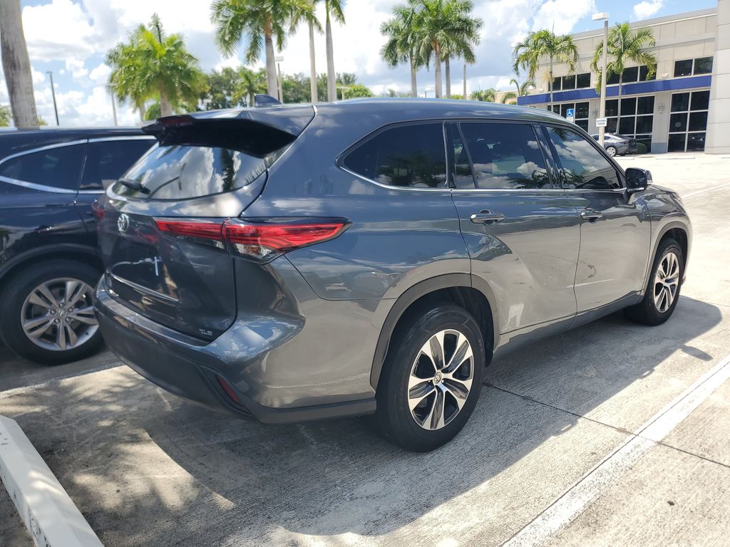 2021 Toyota Highlander - $25,888