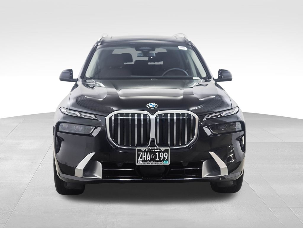 Thumbnail: 2023 BMW X7 - 8