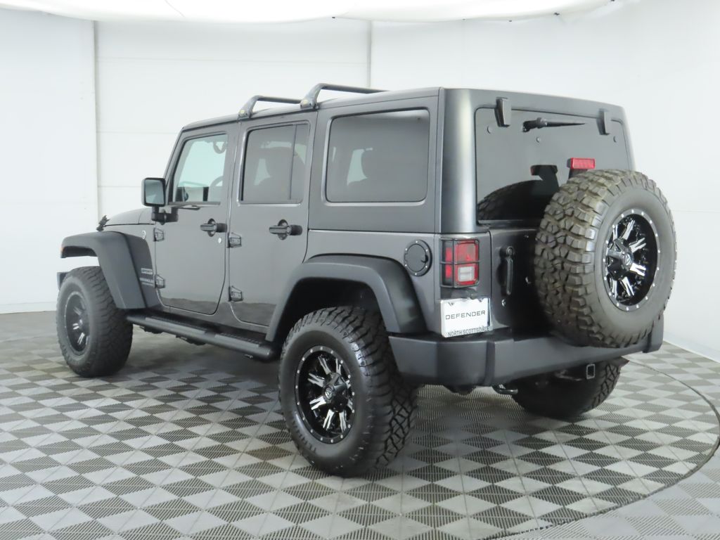 Thumbnail: 2017 Jeep Wrangler - 7