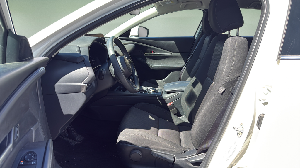 2024 Mazda CX-30 2.5 S White at Auto Express Mitsubishi