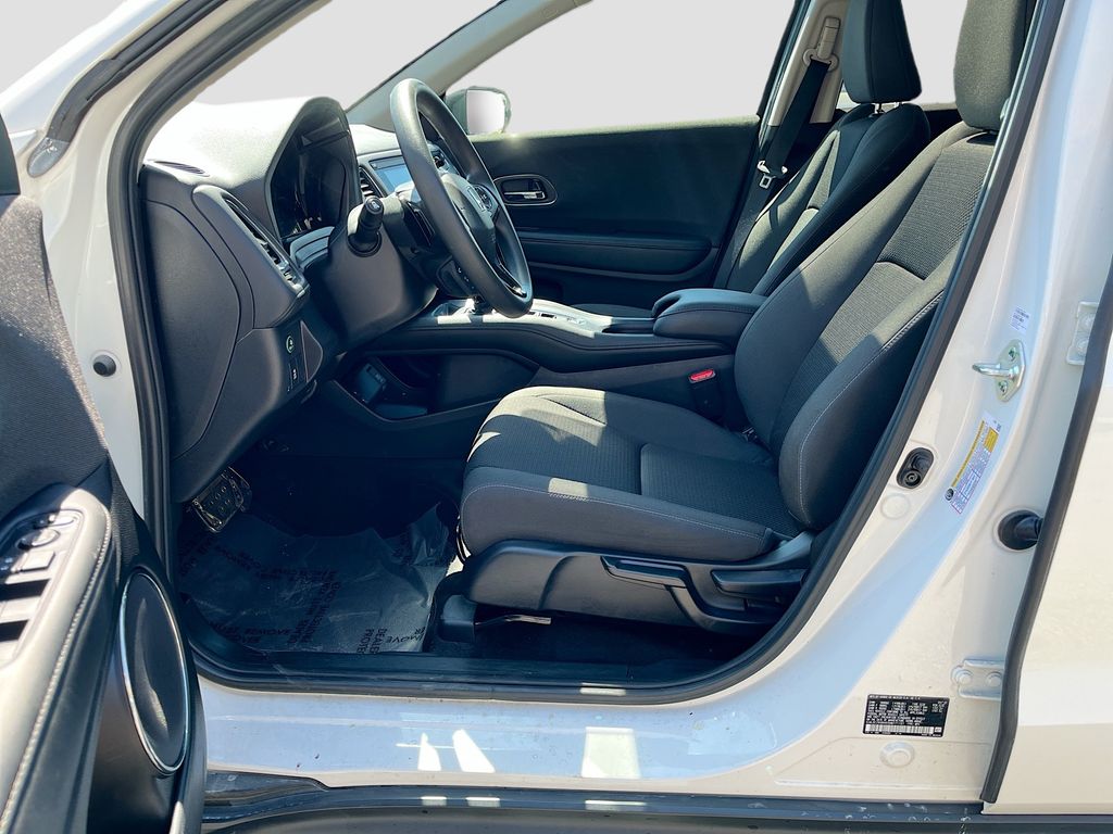 Used 2022 White Honda EX image 20
