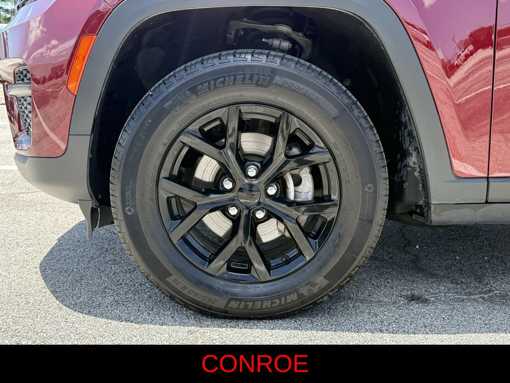 2025 Jeep Grand Cherokee Altitude X Red at Central Houston Nissan