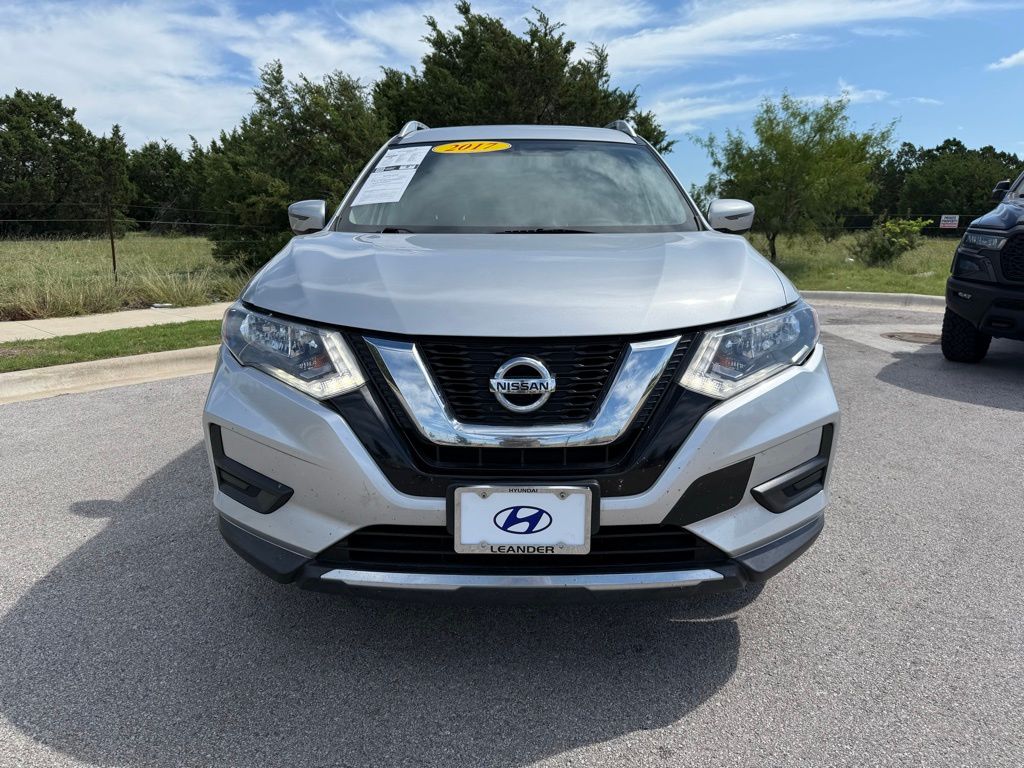 Thumbnail: 2017 Nissan Rogue - 2