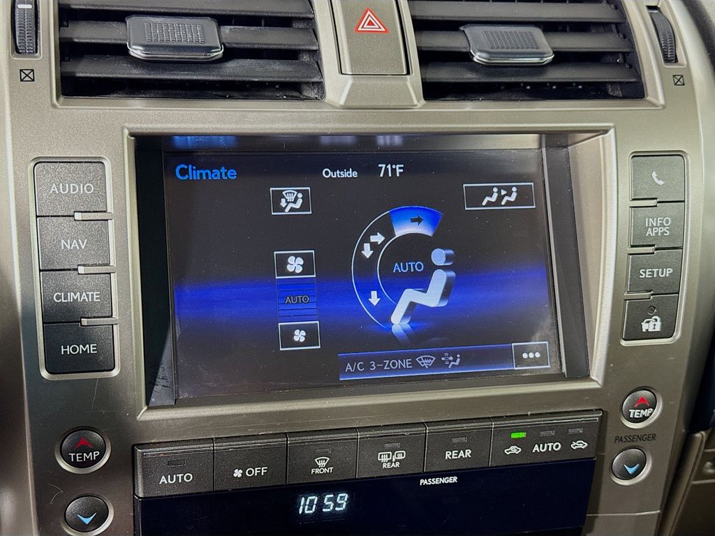 Thumbnail: 2020 Lexus GX - 16