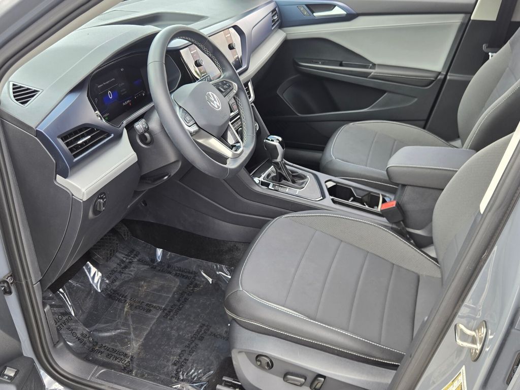 2024 Volkswagen Taos - $21,685