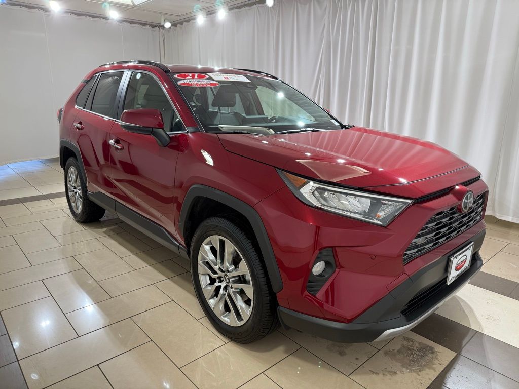 Thumbnail: 2021 Toyota RAV4 - 7