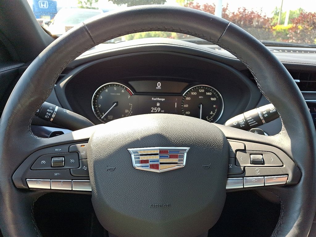 Thumbnail: 2023 Cadillac XT4 - 20