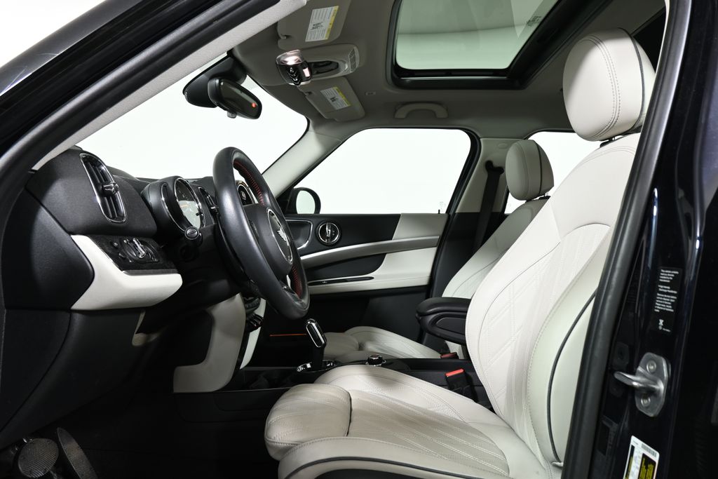 Thumbnail: 2020 MINI Cooper Countryman - 3