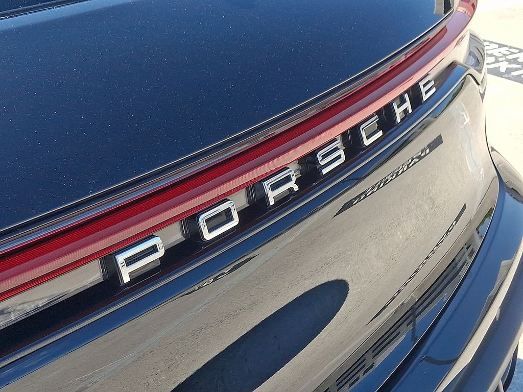 Thumbnail: 2026 Porsche Macan - 29