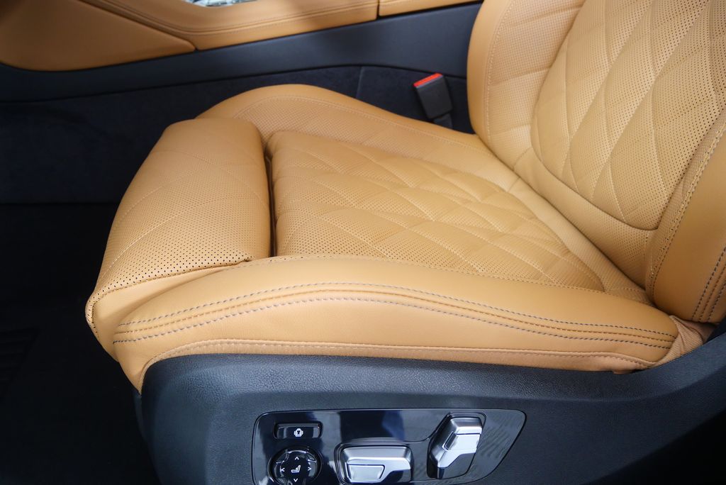 Thumbnail: 2026 BMW X6 - 9