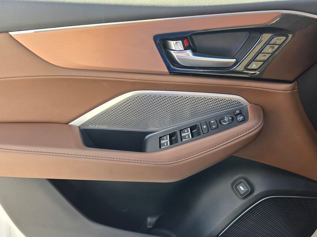 2024 Acura MDX - $43,999