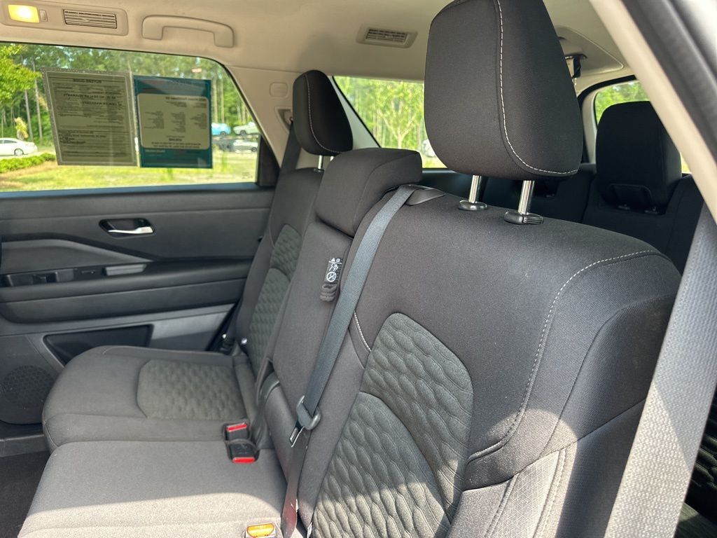 2022 Super Black Nissan Pathfinder SV 4X4 SUV