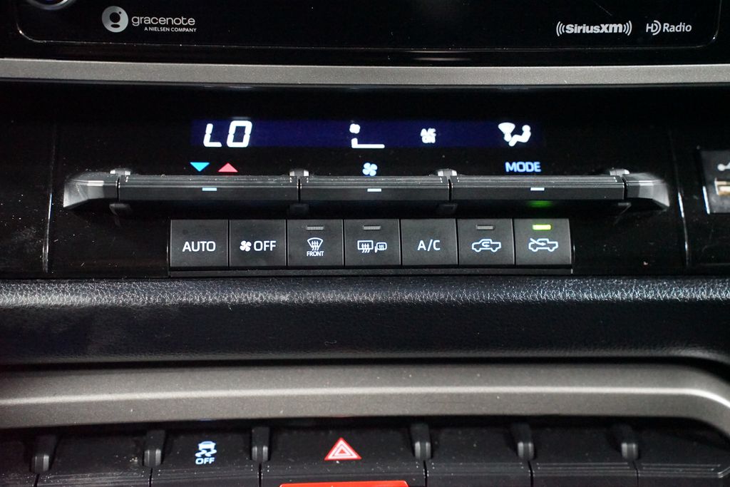 Thumbnail: 2024 Toyota Tundra - 21