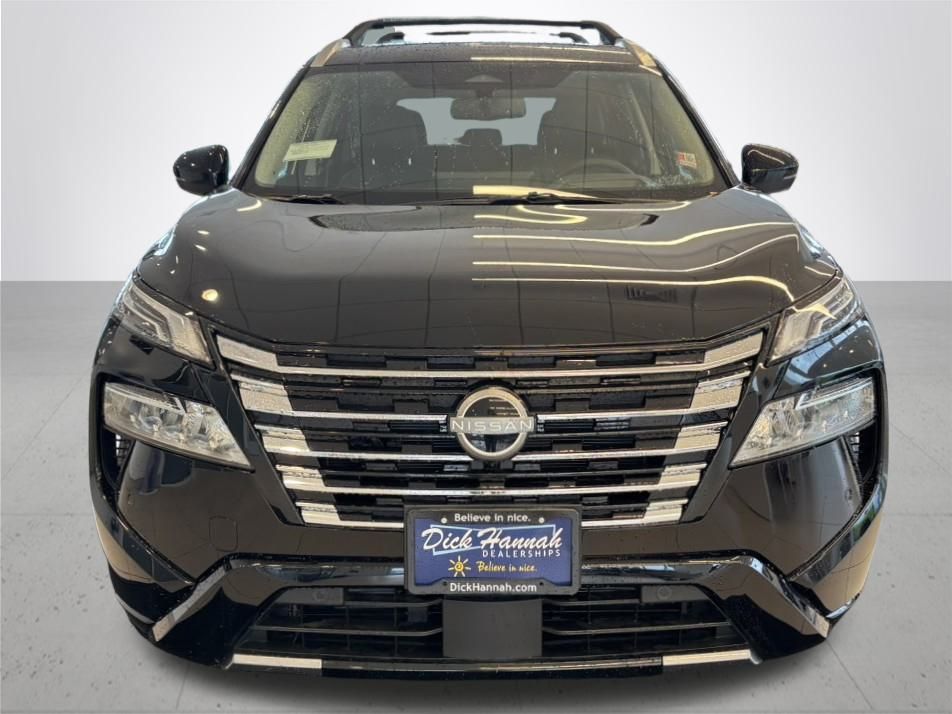 2025 Nissan Rogue Platinum