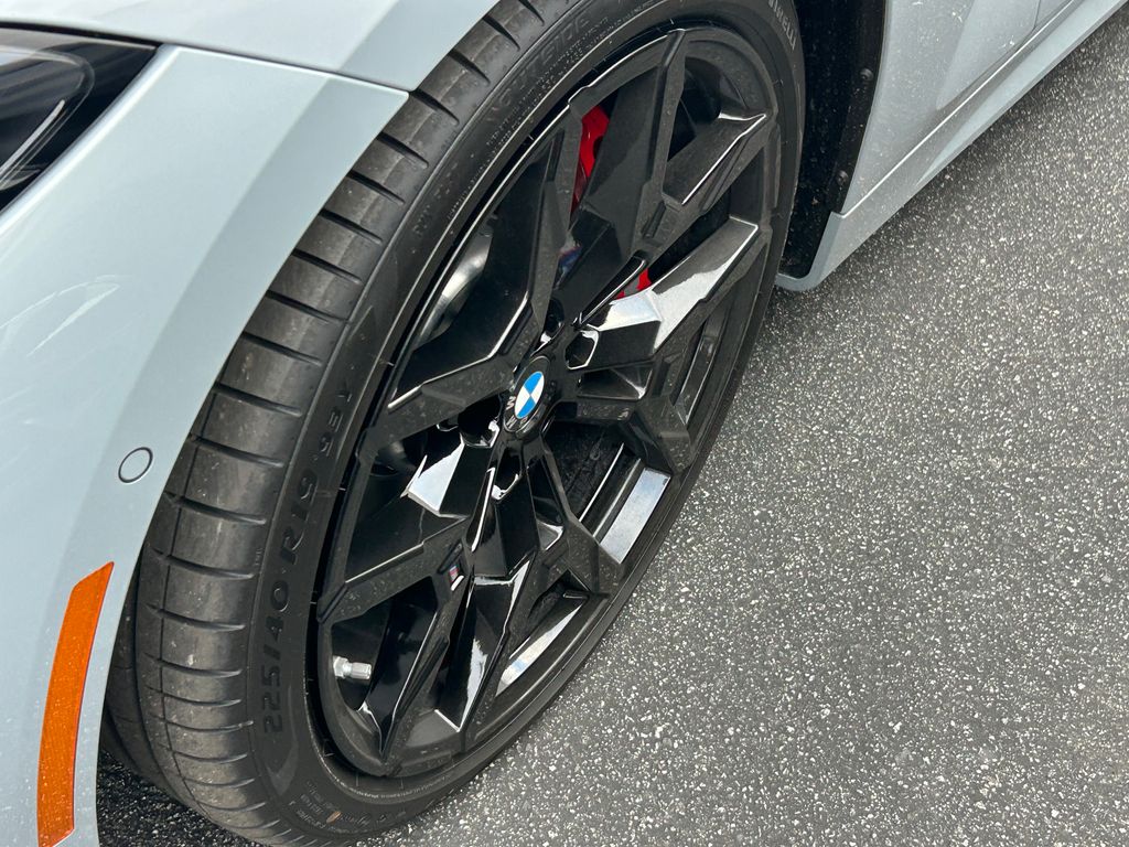 Thumbnail: 2026 BMW 4 Series - 3