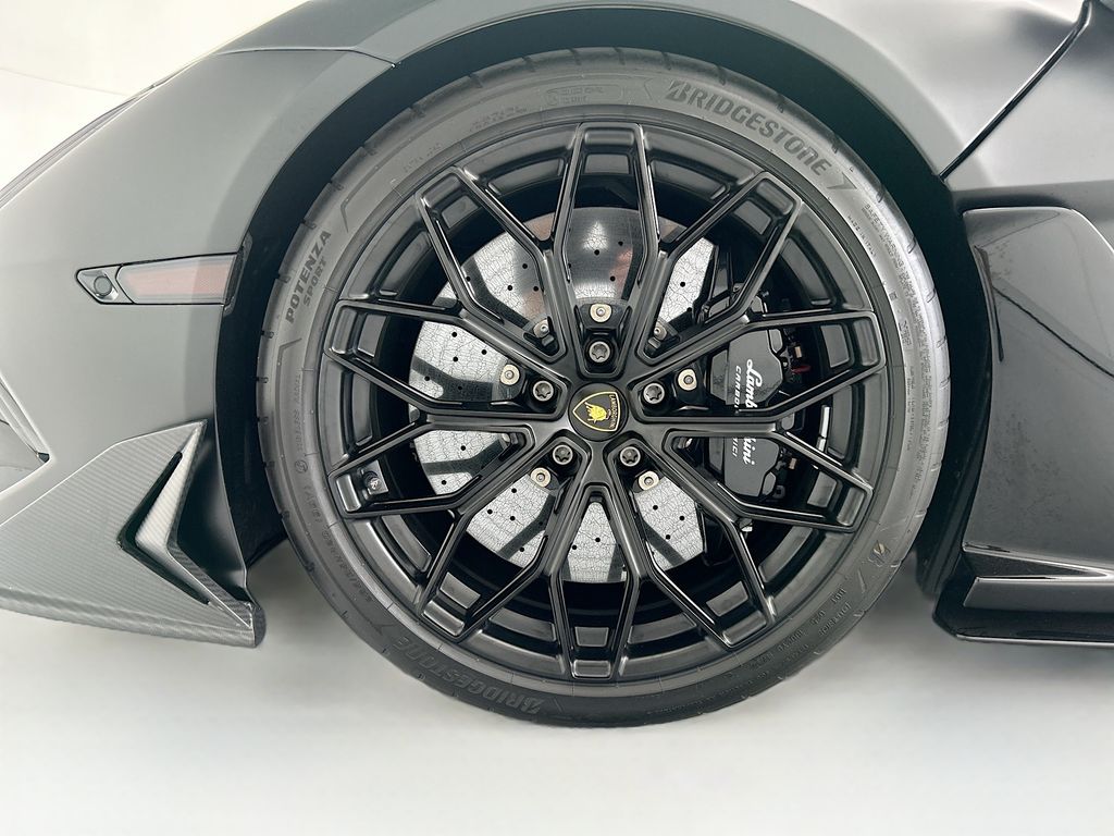 Thumbnail: 2024 Lamborghini  - 24