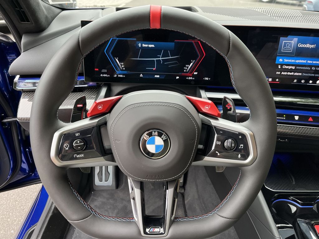 Thumbnail: 2026 BMW M5 - 14