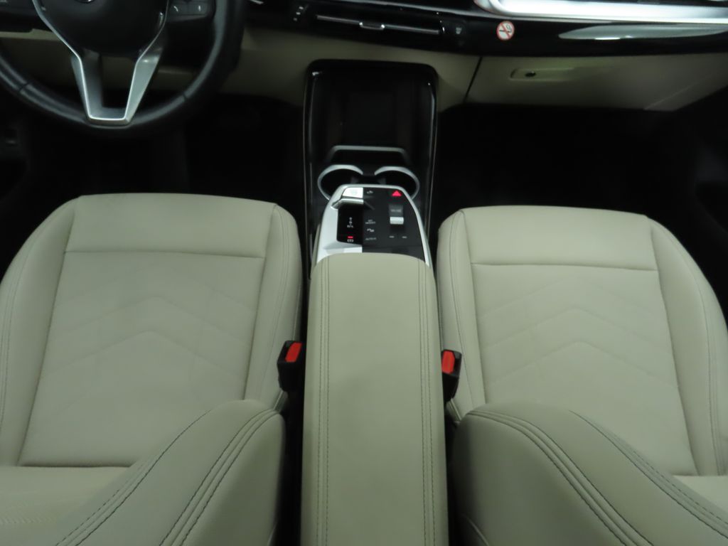 Thumbnail: 2023 BMW X1 - 17