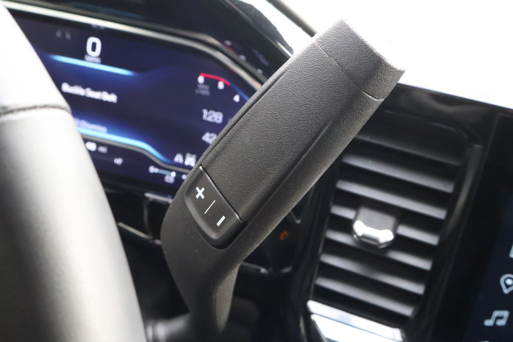 Thumbnail: 2024 Chevrolet Silverado 2500 - 25