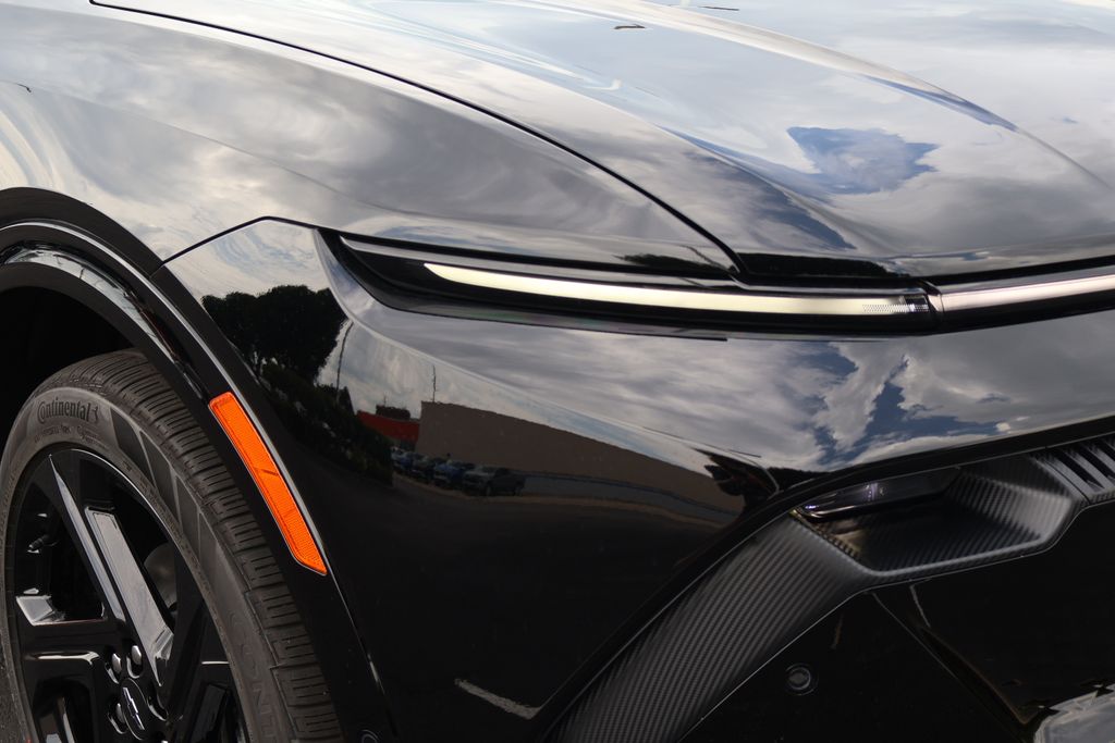 Thumbnail: 2025 Chevrolet Equinox - 3