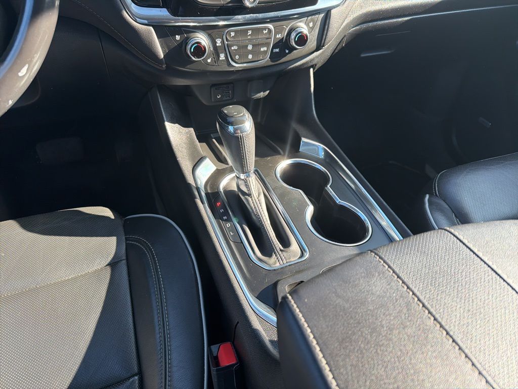 Thumbnail: 2020 Chevrolet Traverse - 17