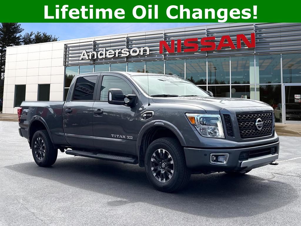 2019 Nissan Titan XD PRO-4X Crew Cab 4WD