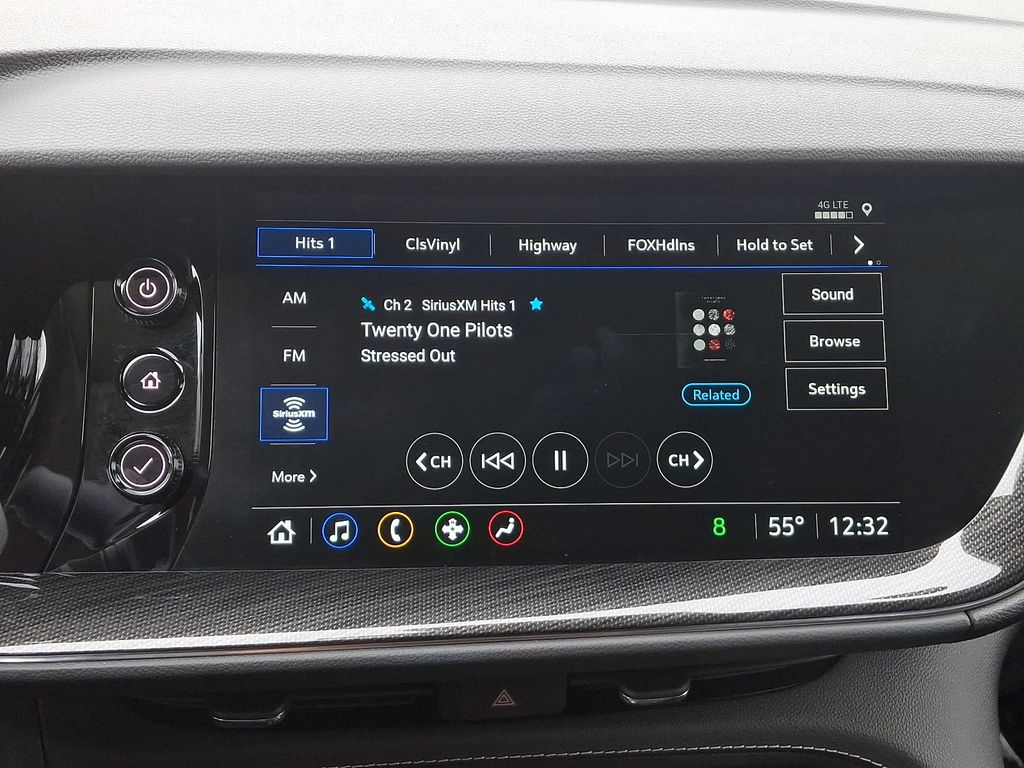 2022 Buick Envision Preferred 17