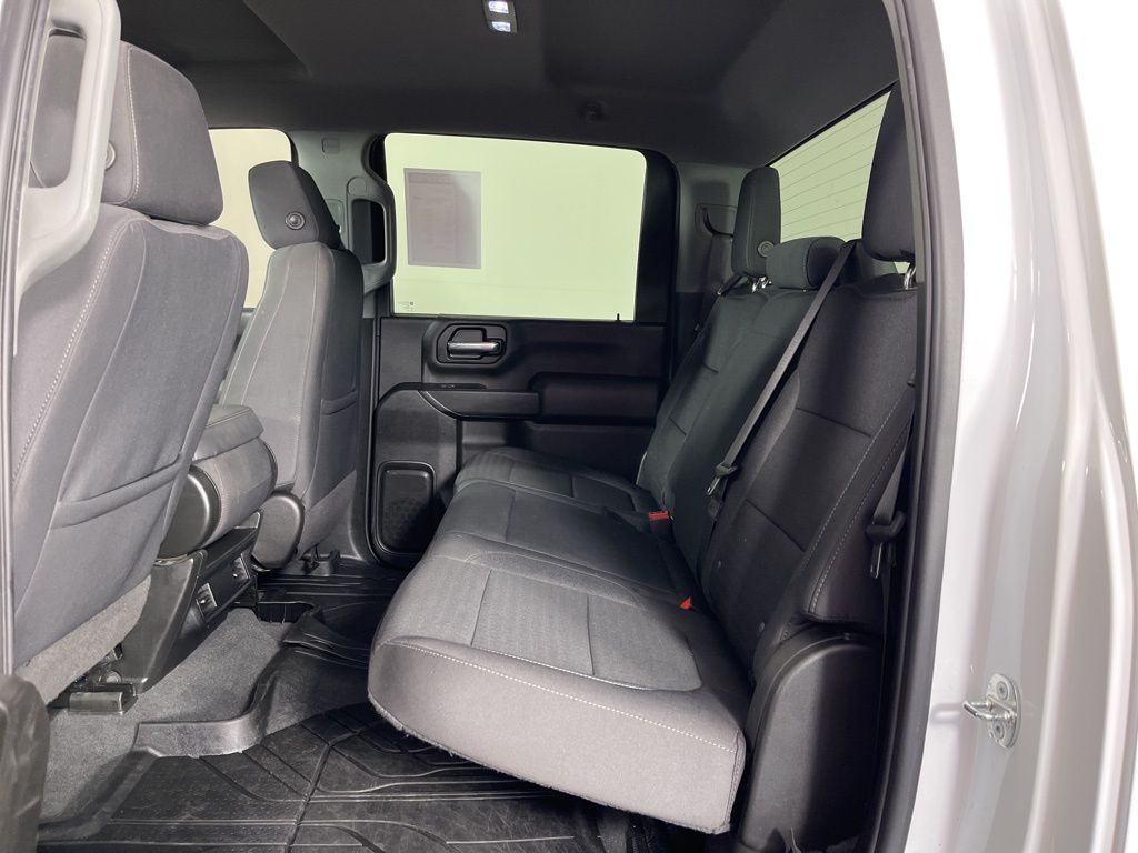 2022 Chevrolet Silverado 2500 Custom 21
