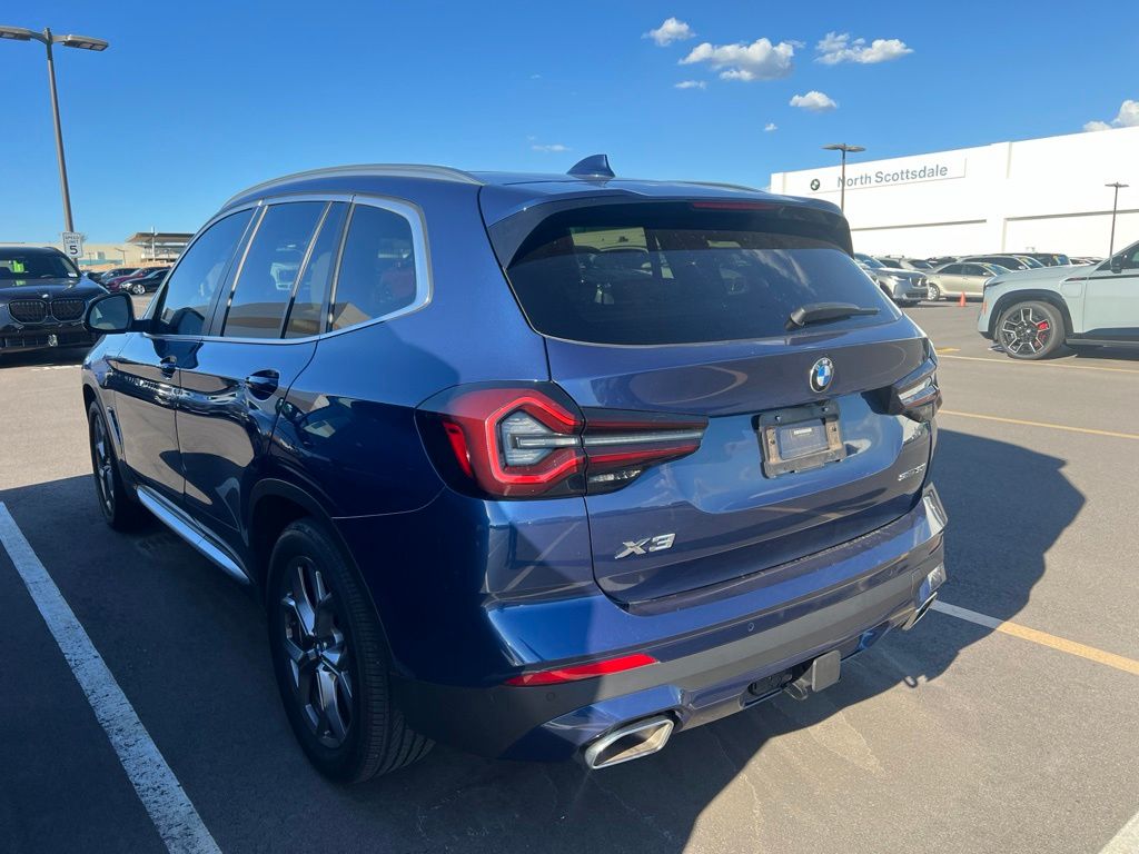 Used 2022 Blue BMW sDrive30i image 7