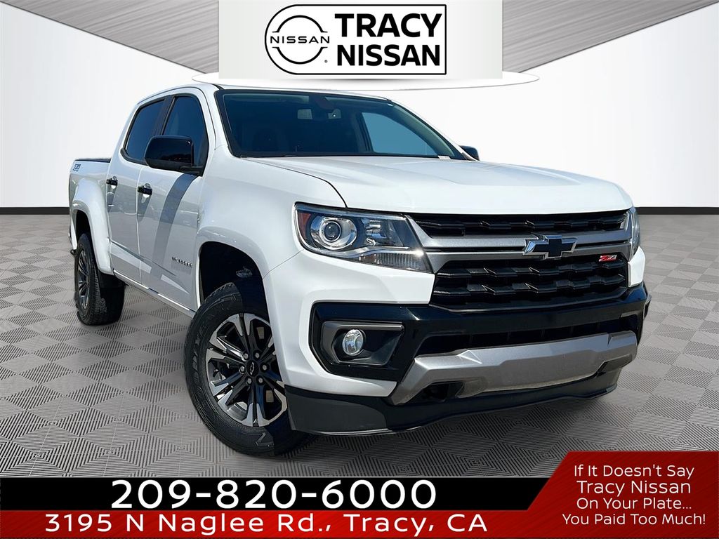 Summit White 2022 Chevrolet Colorado Pickup Truck Four-Wheel Drive 8-Speed Automatic