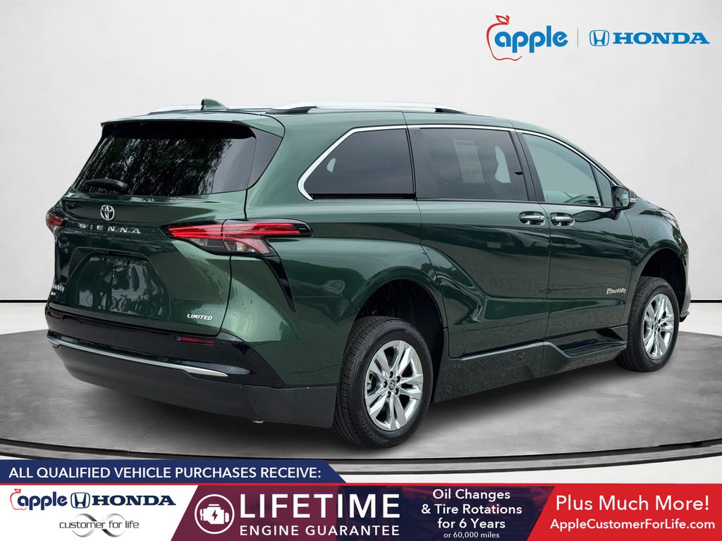 2026 Toyota Sienna Limited