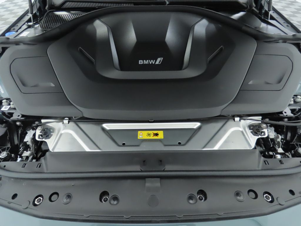 Thumbnail: 2025 BMW i4 - 30