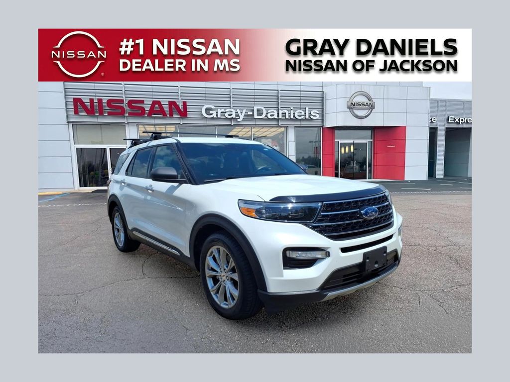 2020 Ford Explorer XLT RWD's photo