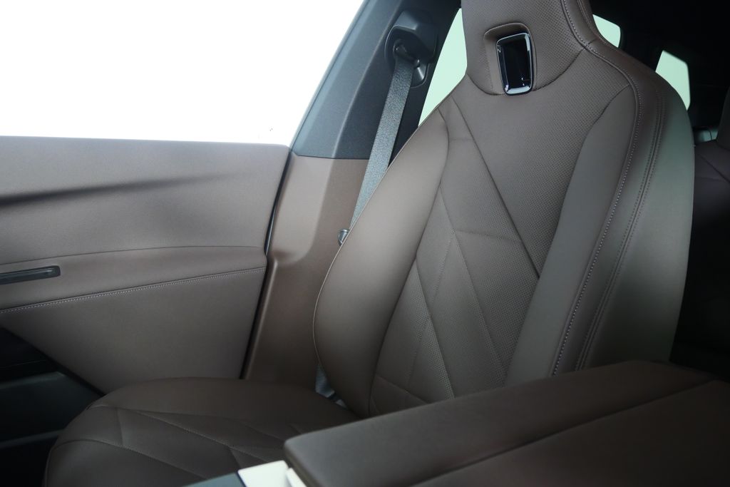 Thumbnail: 2026 BMW iX - 24