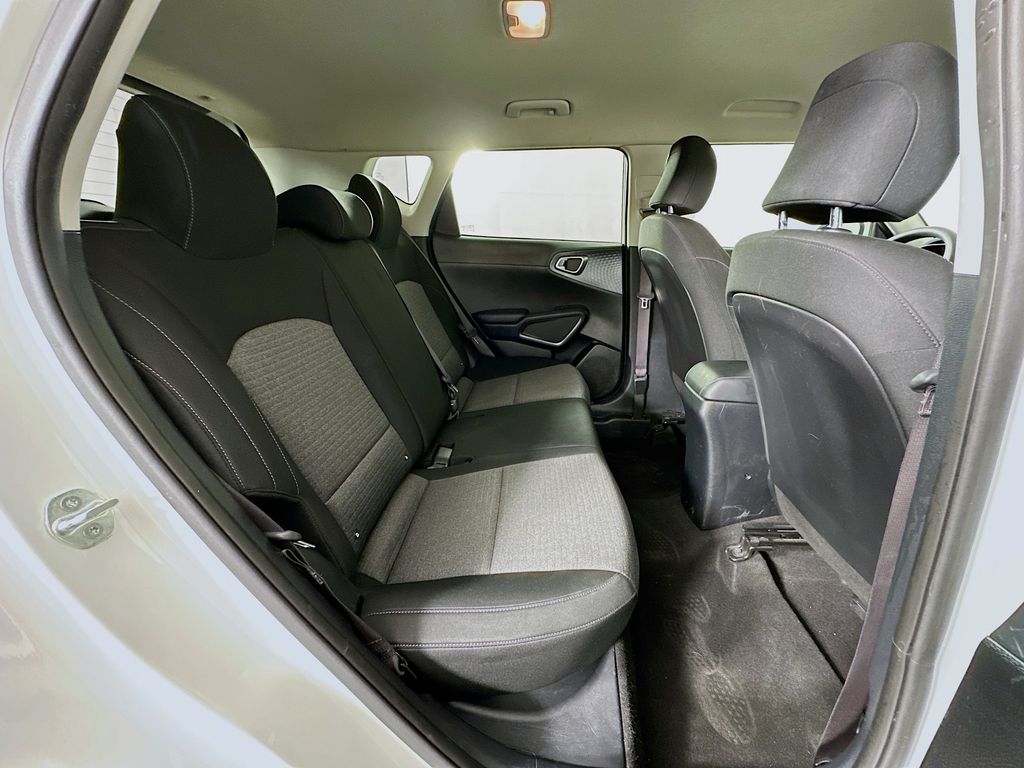 2021 Kia Soul S 25