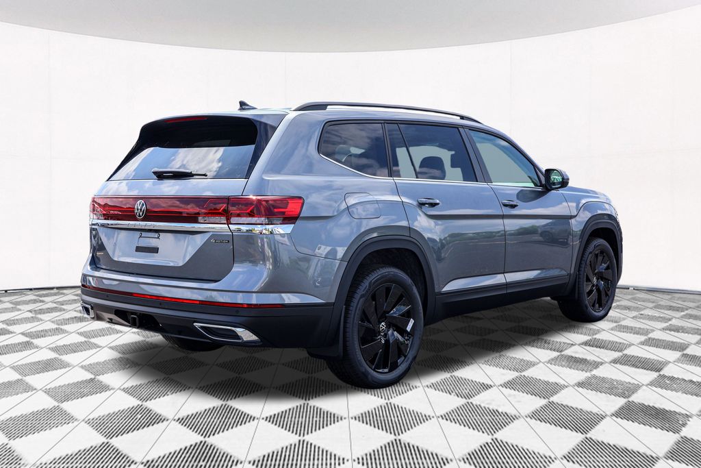 2024 Volkswagen Atlas 2.0T SE w/Technology 8