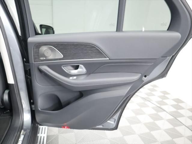 Thumbnail: 2026 Mercedes-Benz GLE - 29