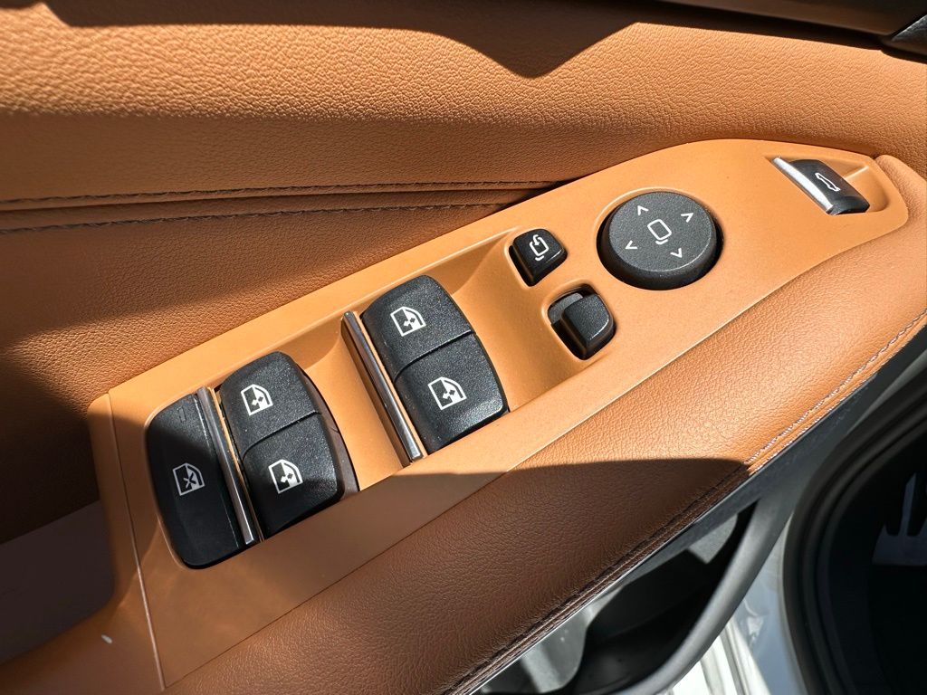 Thumbnail: 2023 BMW X5 - 14