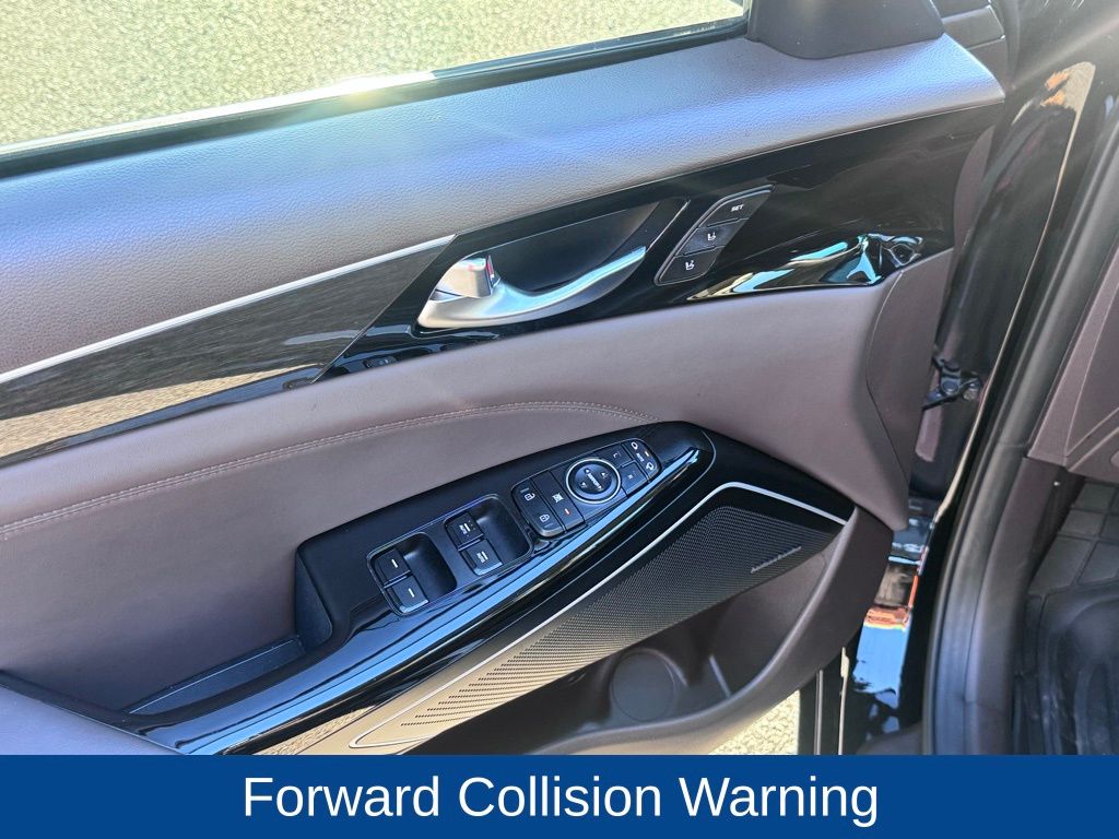 2018 Kia Cadenza Limited