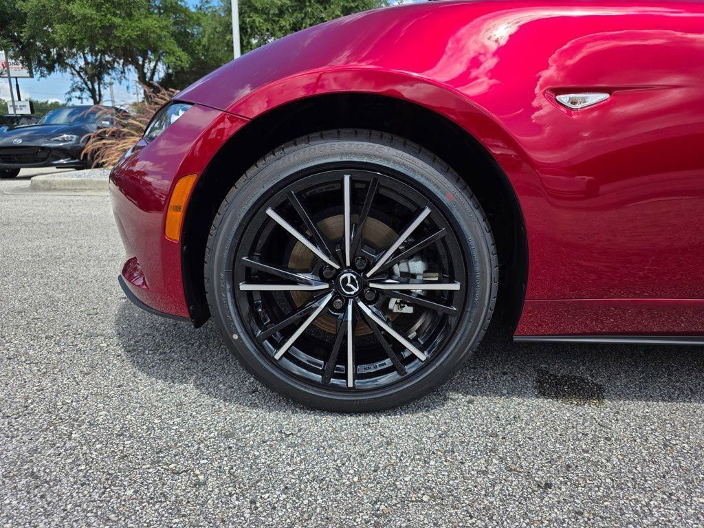 New Soul Red Crystal Metallic 2025 Mazda MX-5 Miata RF Grand