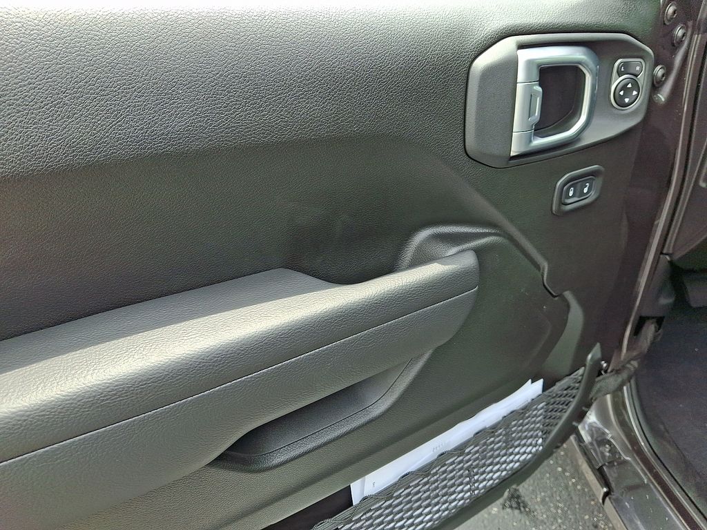 New 2026 Jeep Wrangler SUV