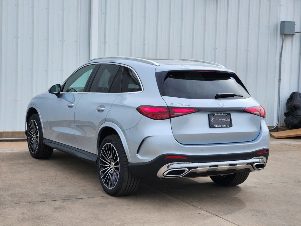 2024 Mercedes-Benz GLC GLC 300 3