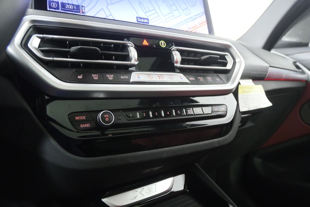 Thumbnail: 2024 BMW X3 - 22